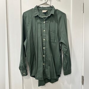 Universal Thread Goods Co. Women’s Oversized Button Down Shirt - Size Small